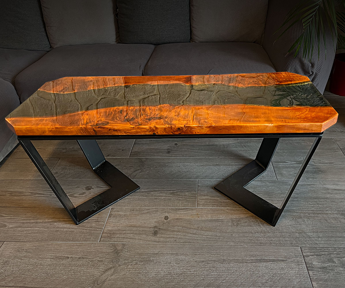 inffinity-table-10-bois-epoxy-franck-ferrigno