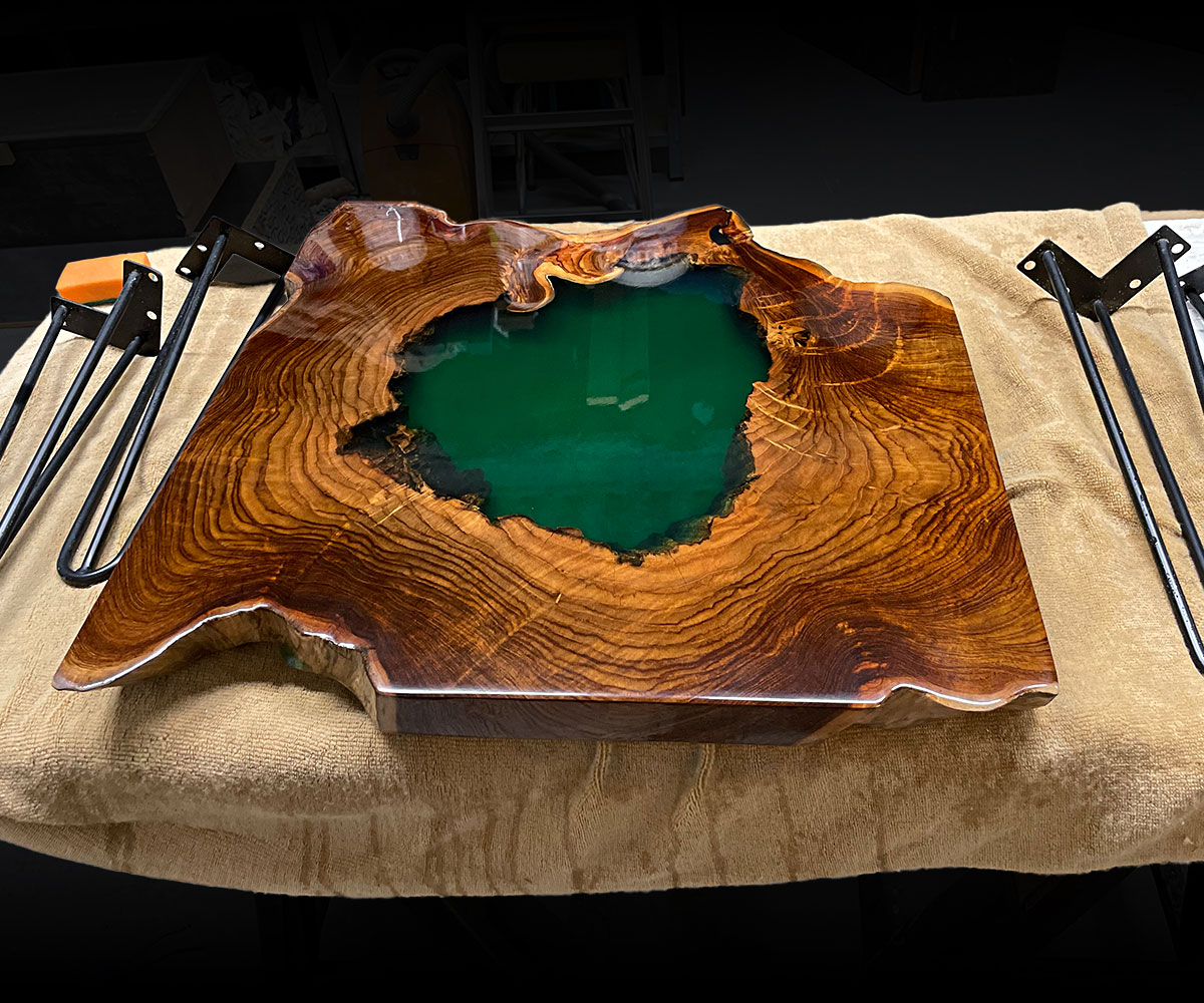 inffinity-table-basse-5a-bois-epoxy-franck-ferrigno